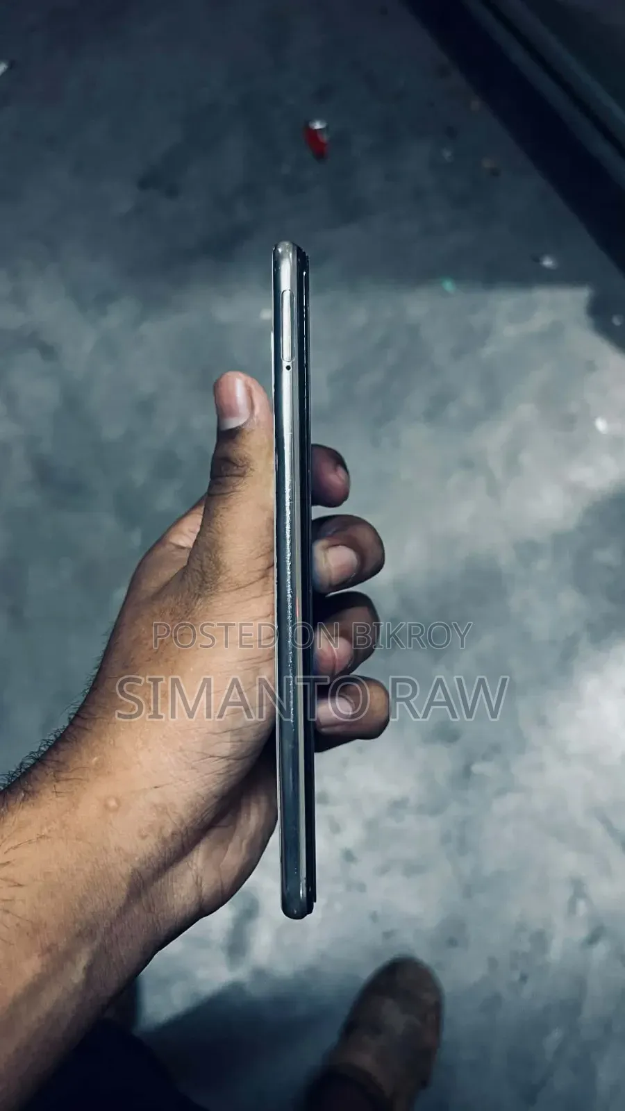Vivo V20 128 GB White