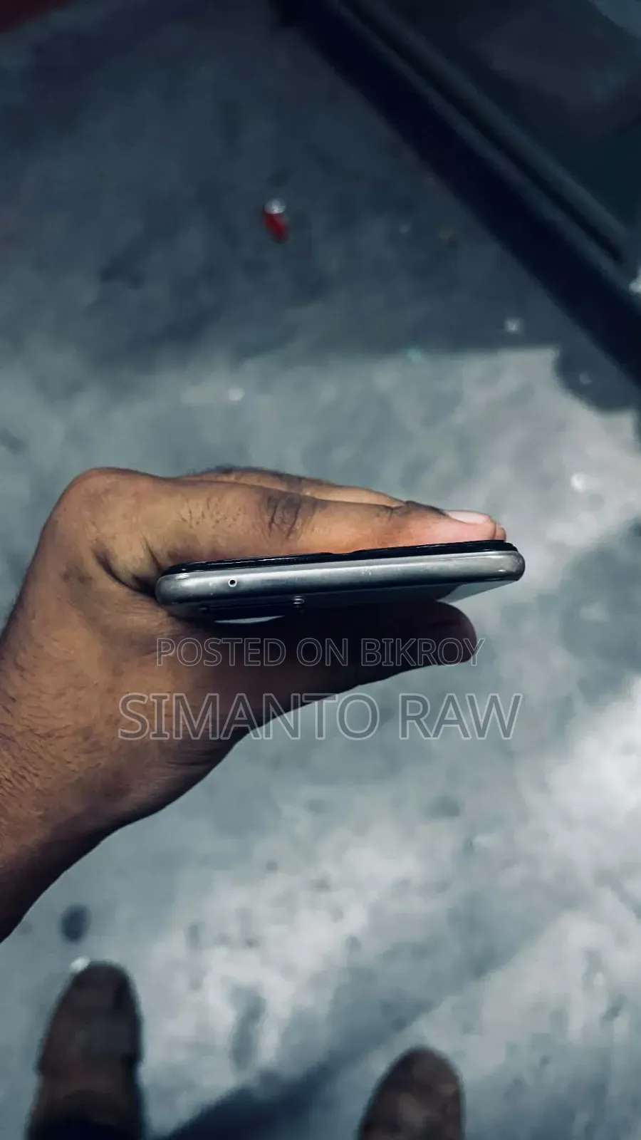 Vivo V20 128 GB White