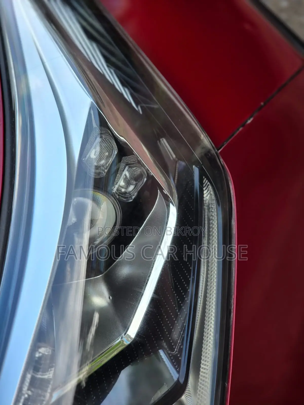 Toyota C-HR 2017 Maroon