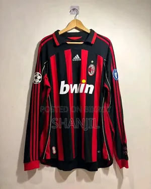 AC Milan Season 2006/7 Iconic Retro Jersey