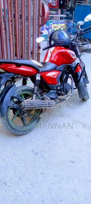 বেনেলি ২০১৯ লাল