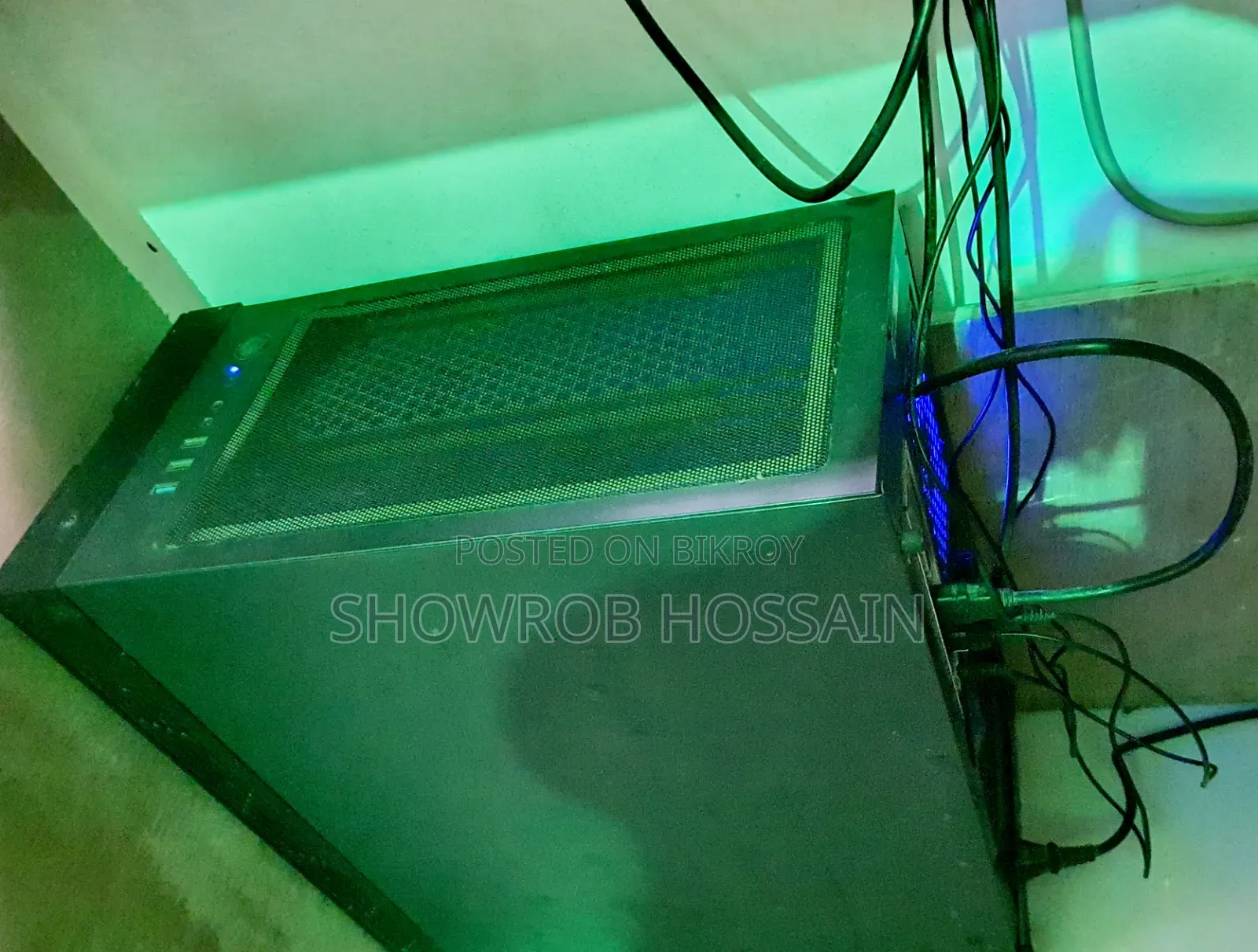 Desktop Computer Gigabyte GB-BSi5HAC-6300 16GB Intel Core I5 SSD 750GB