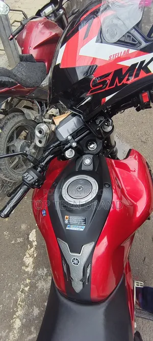 Yamaha FZS V4 2025 Red