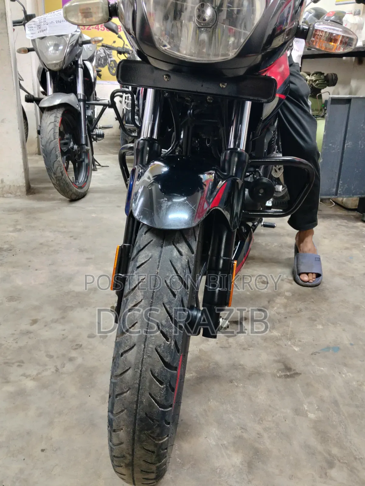 Bajaj Pulsar 150 2021 Red