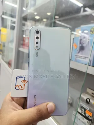 Vivo S1 128 GB