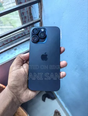 অ্যাপল আইফোন ১৫ প্রো ম্যাক্স ২৫৬ জিবি ব্লু