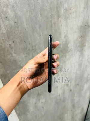 Apple iPhone XR 64 GB Black