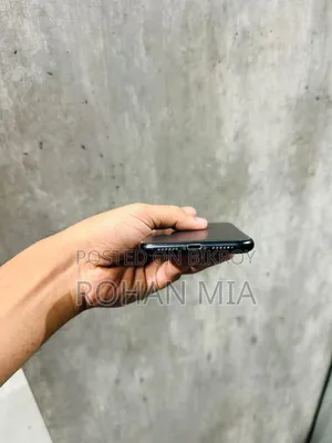 Apple iPhone XR 64 GB Black