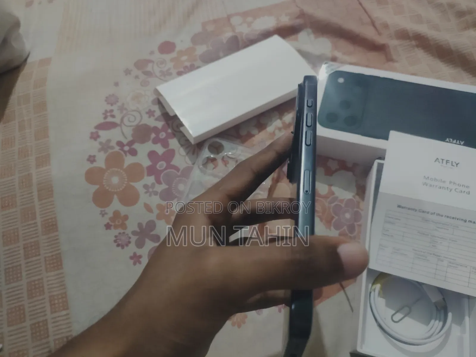 Mobile Phone 128 GB Black