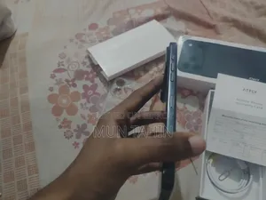 Mobile Phone 128 GB Black