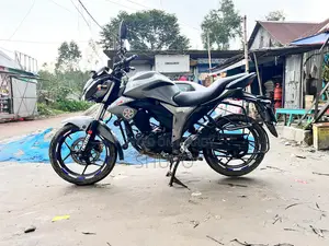 Suzuki Gixxer 2017 Gray