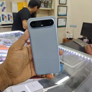 টেকনো পোভা স্লিম ৫জি ২৫৬ জিবি সিলভার