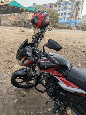 Bajaj Discover 125 2022 Black