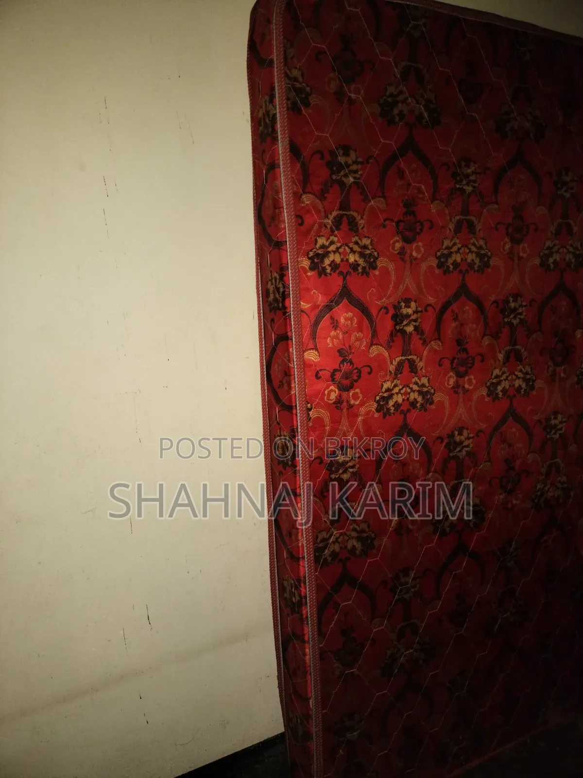 ম্যাট্রেস বিক্রয় হবে