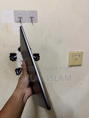অ্যাপল আইপ্যাড ৯.৭ ৬৪ জিবি গ্রে