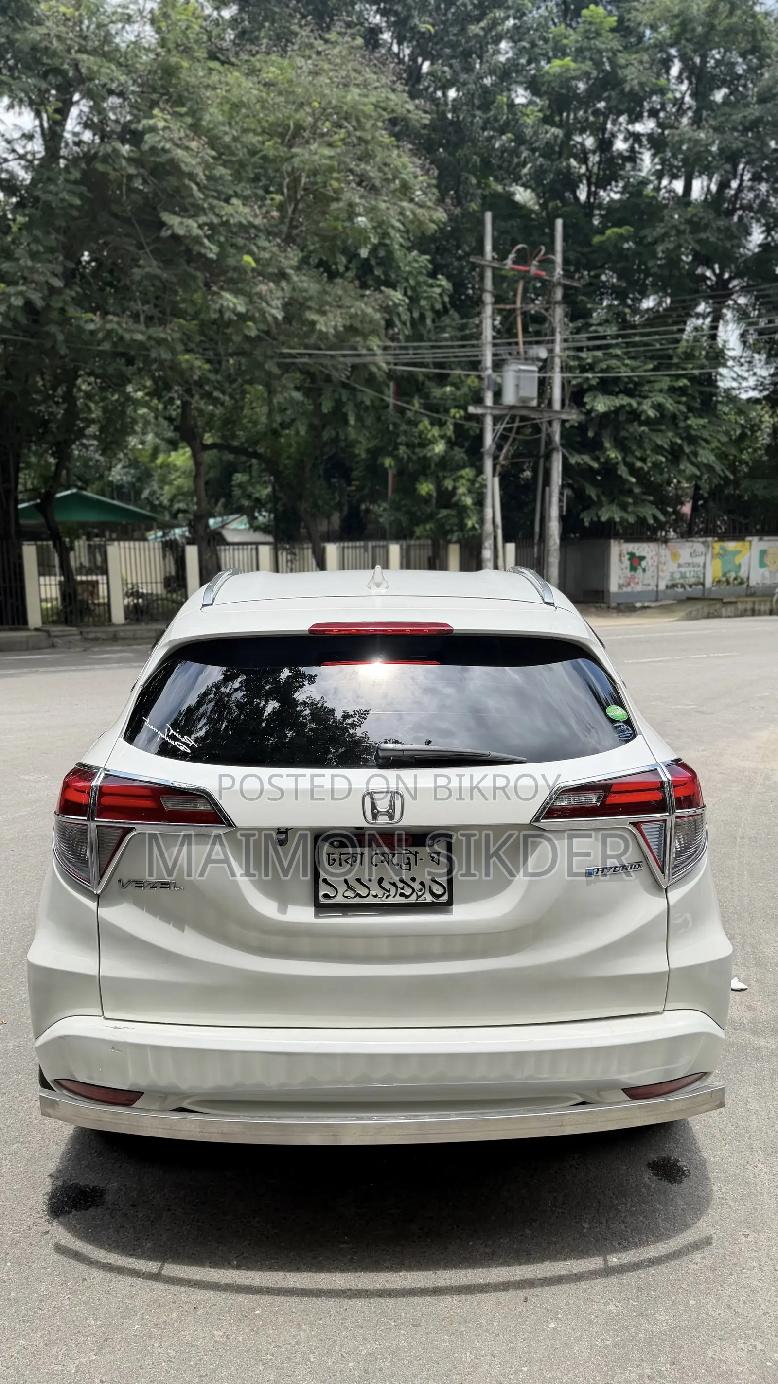 হোন্ডা ভেজেল ১.৫ হাইব্রিড টু-হুইল ড্রাইভ ২০১৪ সাদা