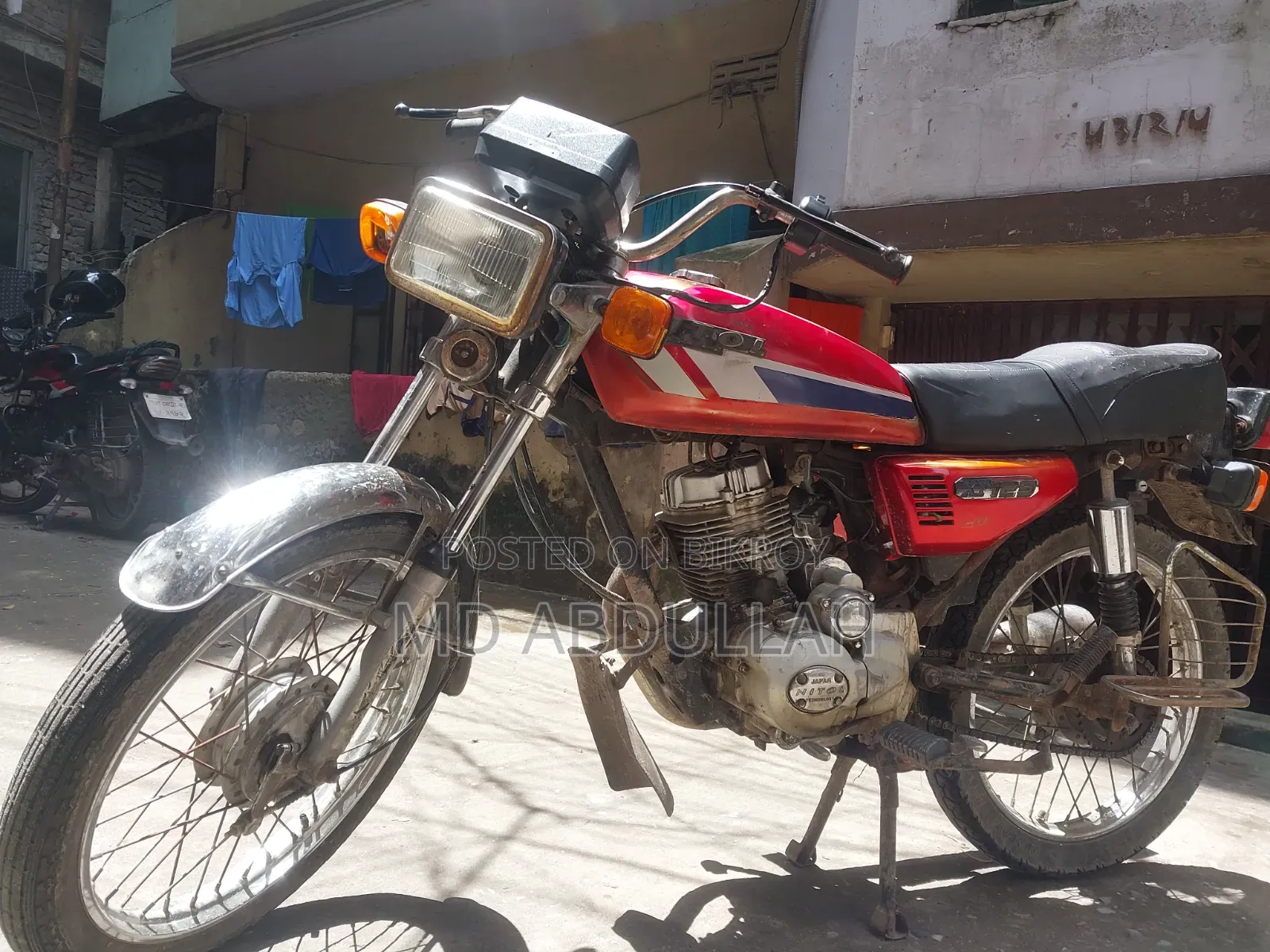 Honda 2000 Red