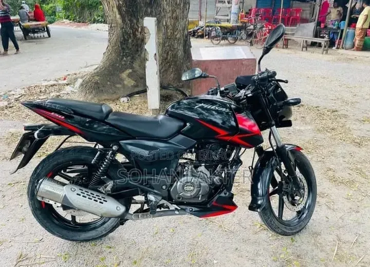 বাজাজ পালসার ১৫০ ২০১৯ কালো
