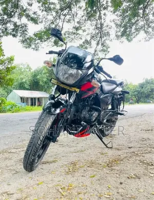 বাজাজ পালসার ১৫০ ২০১৯ কালো
