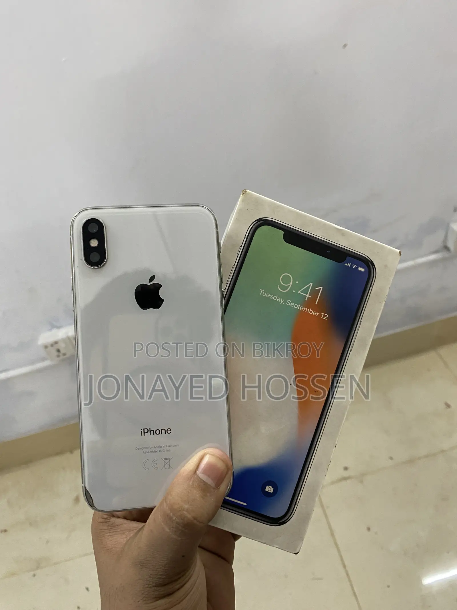 Apple iPhone X 256 GB White