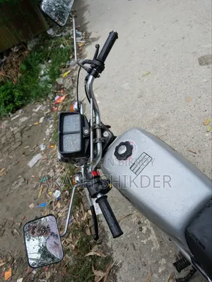 Honda 1990 Silver