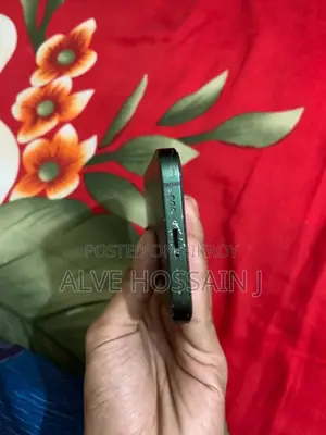 Apple iPhone 13 128 GB Green