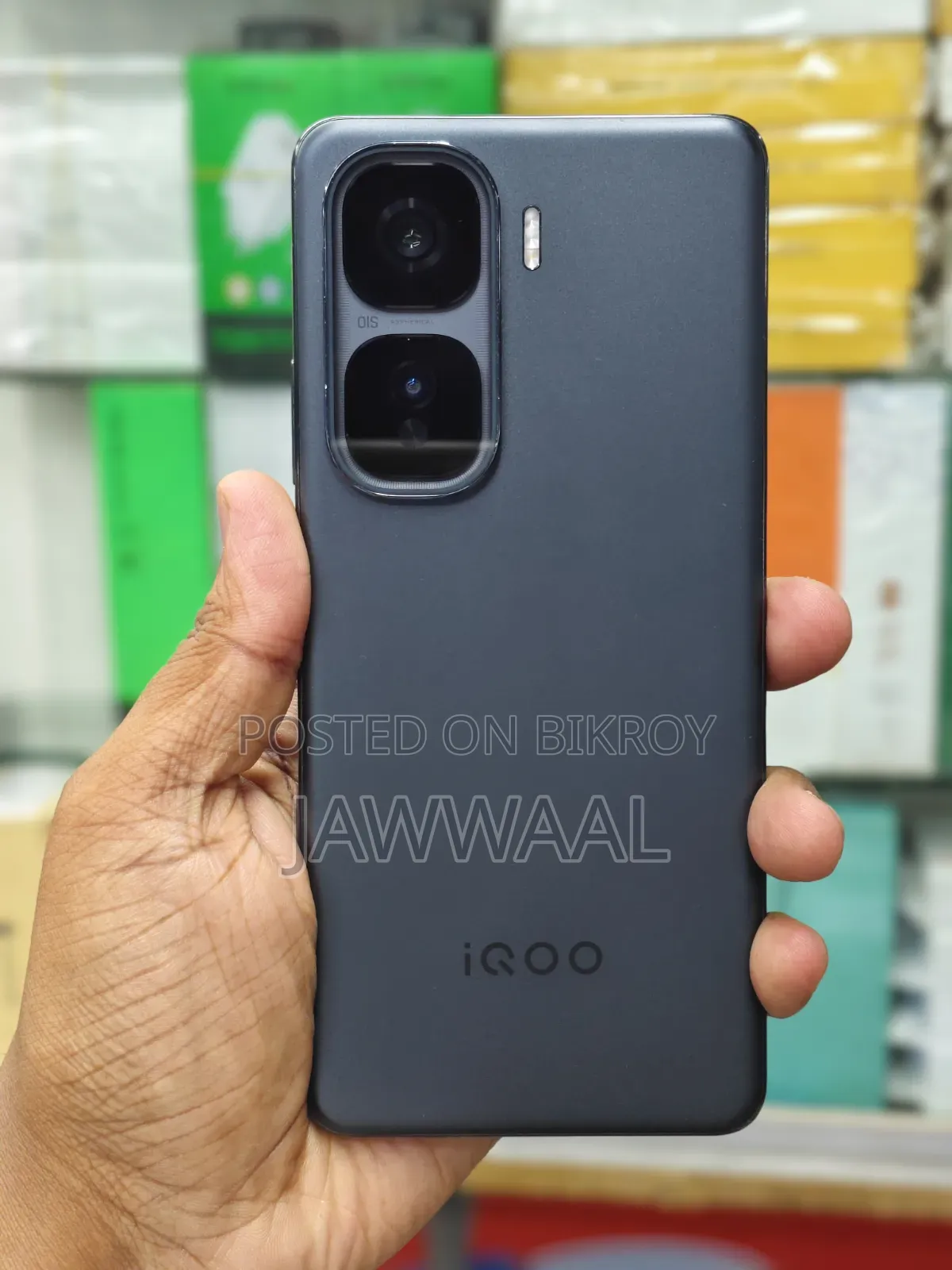 iQOO 256 GB Blue