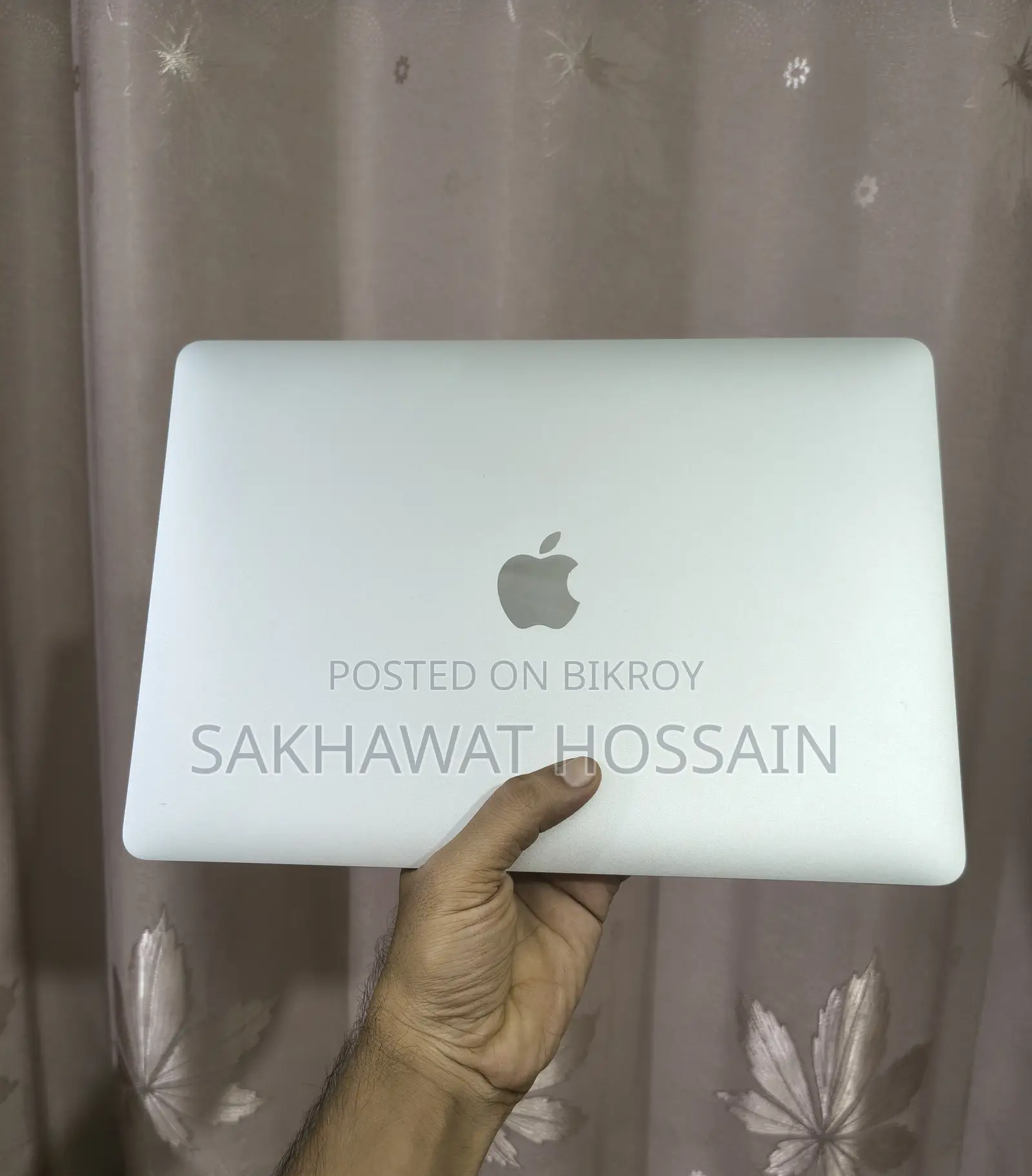 ল্যাপটপ অ্যাপল ম্যাকবুক এয়ার ২০১৯ ৮জিবি ইন্টেল কোর আই৫ এসএসডি ২৫৬জিবি