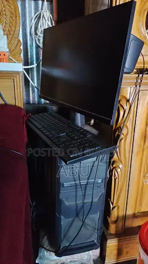 Desktop Computer Gigabyte GB-BSi7T-6500 8GB Intel Core i7 HDD+SSD 500GB