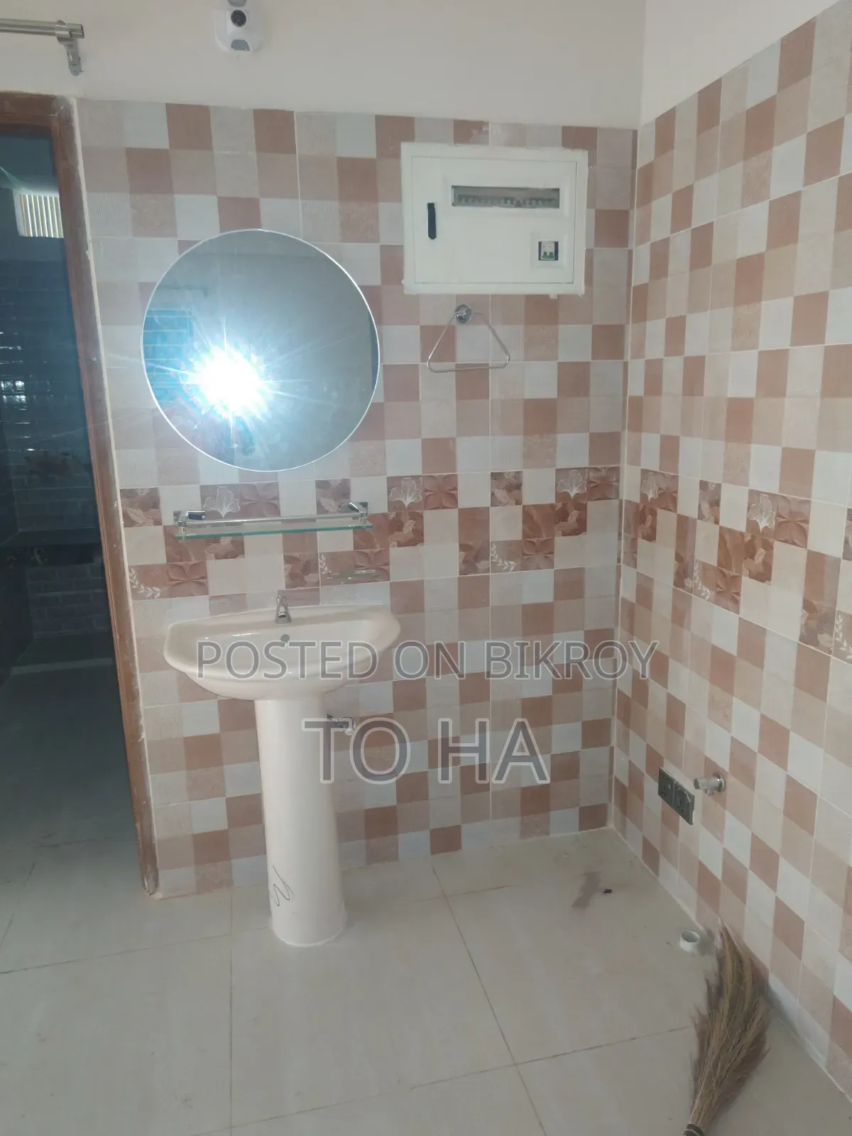 ঢাকা উদ্যানে ৩ বেডরুমের অ্যাপার্টমেন্ট বিক্রয়ের জন্য