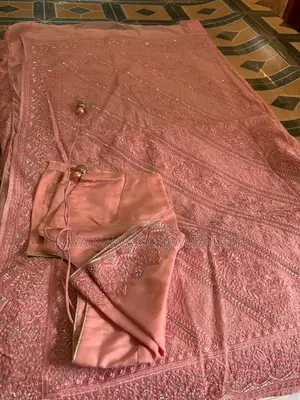 কনের জন্য ভারী ডিজাইনের এক্সক্লুসিভ শাড়ি