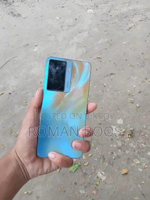 Vivo iQOO Z7s 128 GB Blue