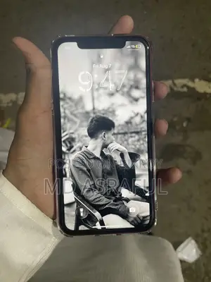 Apple iPhone 11 128 GB Red