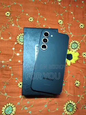 স্যামসাং গ্যালাক্সি এস২৩ ১২৮ জিবি ব্ল্যাক