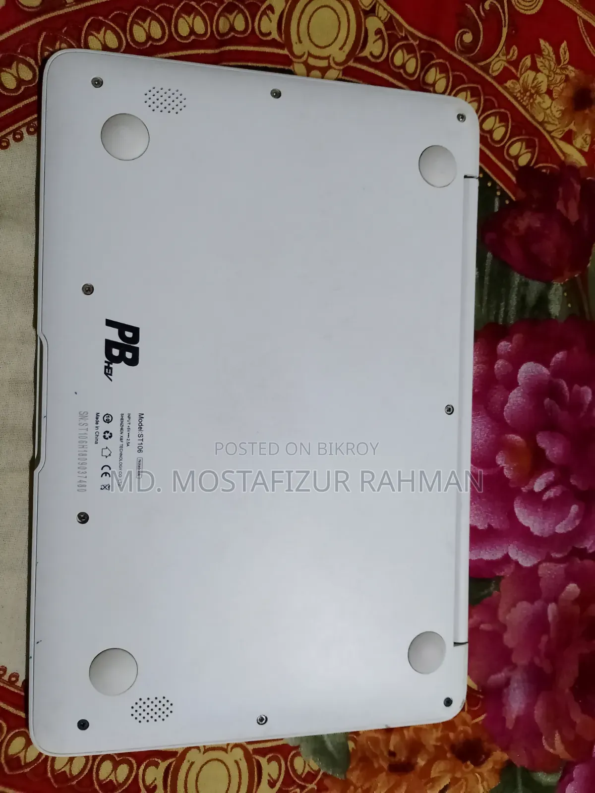 Laptop 2GB Intel Atom SSD 32GB
