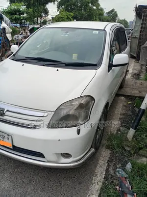 Toyota Raum 2005 Pearl