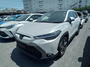Toyota Corolla Cross 2021 Pearl