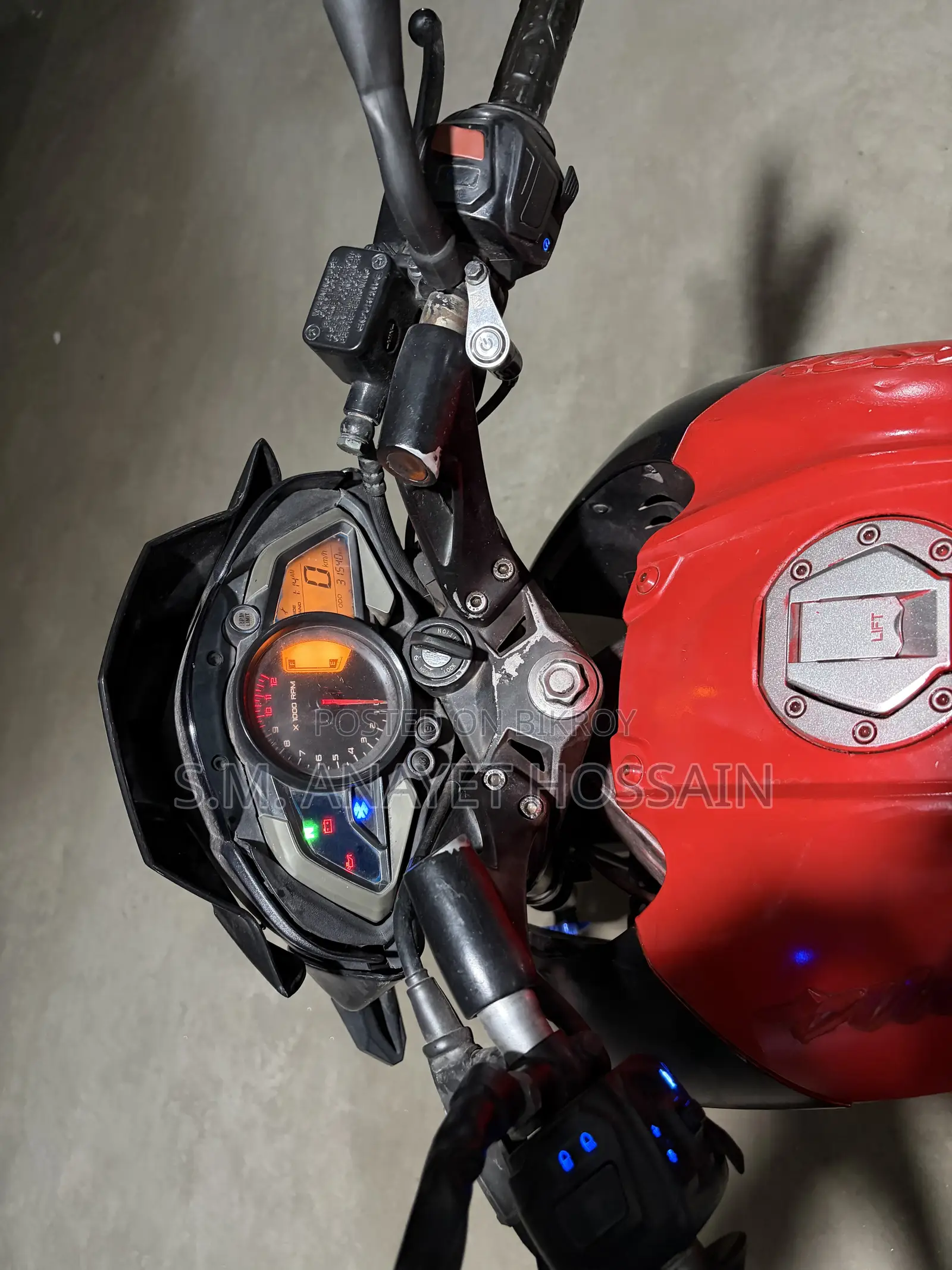 Bajaj Pulsar NS 160 2019 Red