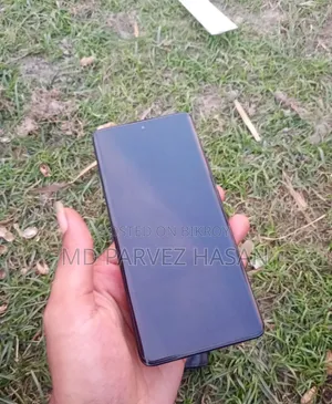 রিয়েলমি ১১ প্রো ১২৮ জিবি ব্ল্যাক