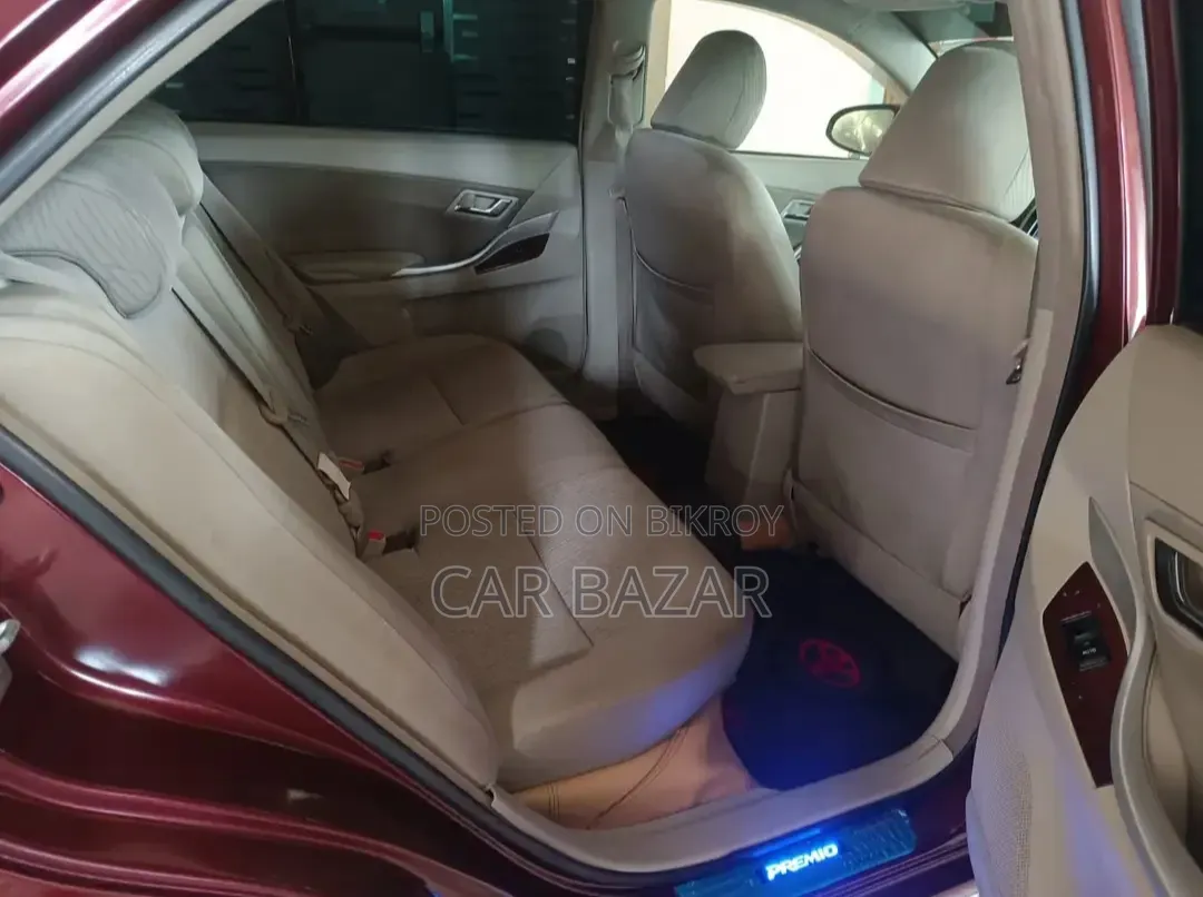 Toyota Premio 1.5 Front-Wheel Drive 2010 Maroon