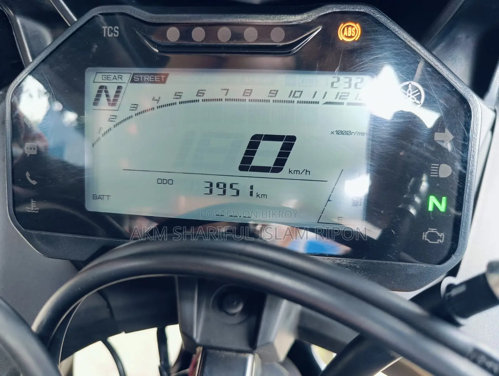 Yamaha R15M 2025 Black