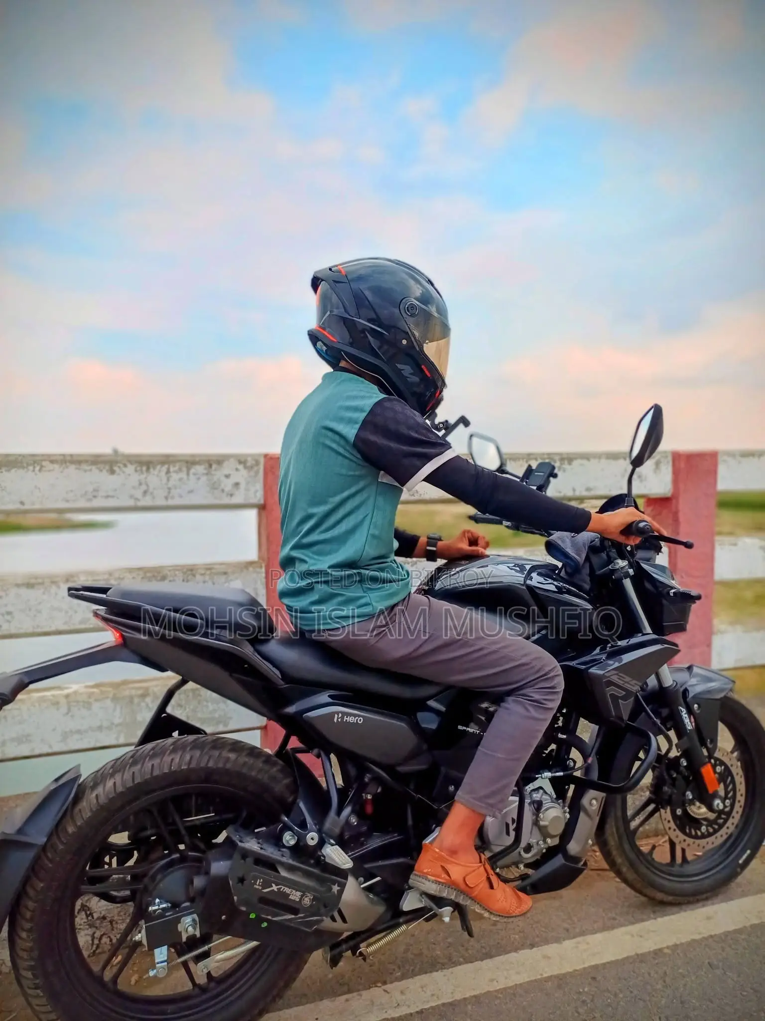 Hero Xtreme 125R 2026 Black