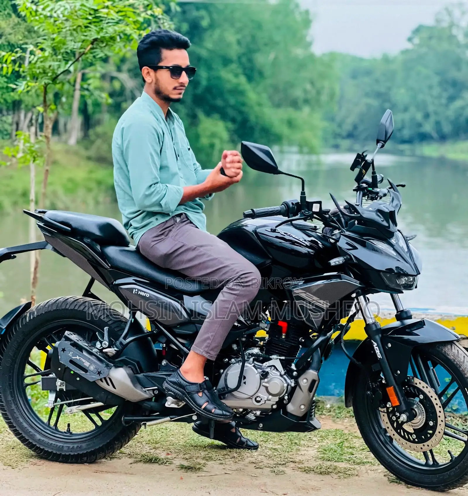 Hero Xtreme 125R 2026 Black