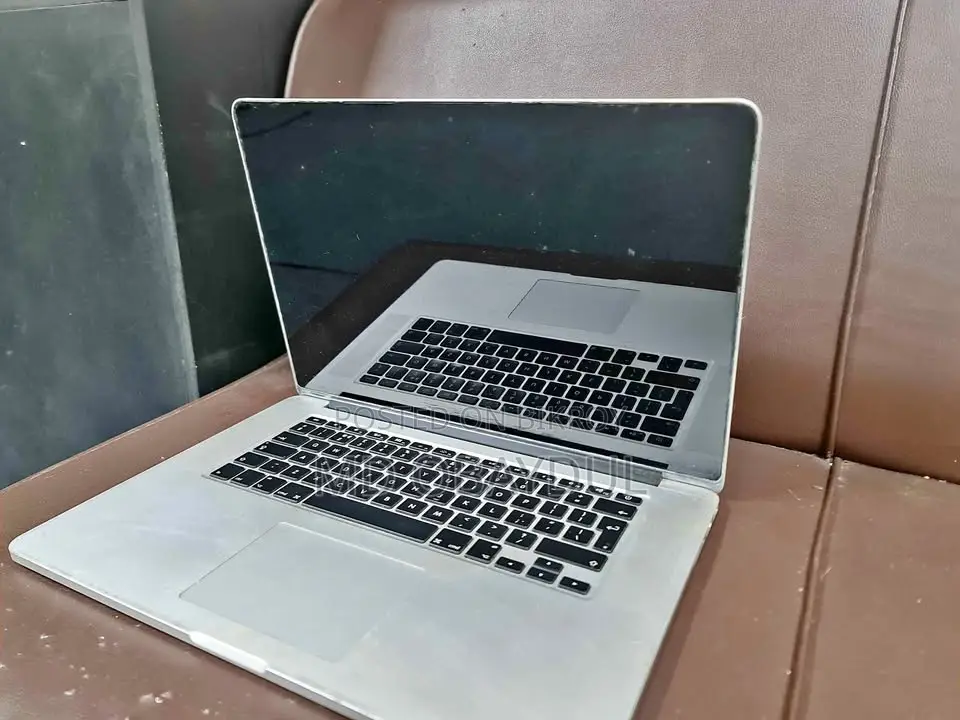 Laptop Apple MacBook Pro 2013 8GB Intel Core i7 SSD 256GB
