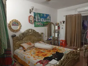 ওয়ারীতে ৩ বেডরুমের অ্যাপার্টমেন্ট বিক্রয়ের জন্য
