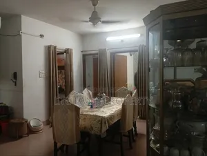 ওয়ারীতে ৩ বেডরুমের অ্যাপার্টমেন্ট বিক্রয়ের জন্য