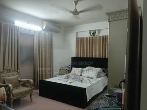 ওয়ারীতে ৩ বেডরুমের অ্যাপার্টমেন্ট বিক্রয়ের জন্য