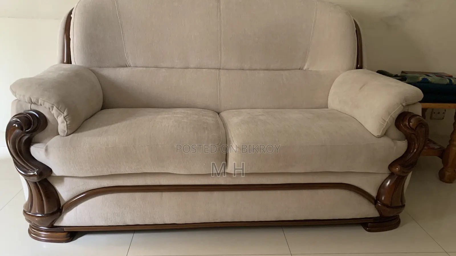 Hatil 5 Seater Sofa