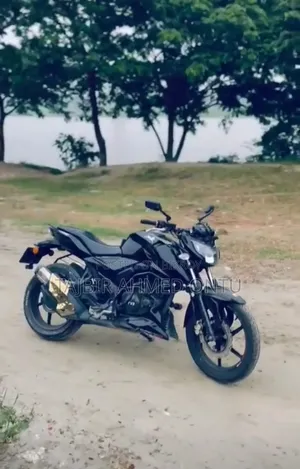 TVS Apache 160 4V 2019 Black