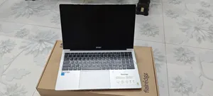 Laptop 8GB Intel Core i3 SSD 512GB